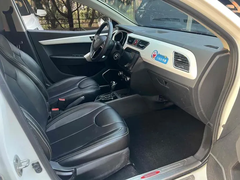 2015 JAC Refine S2 1.5L 113HP L4 CVT,autocango,china used car exporter,china ev exporter,chinese used car exporter,chinese used ev exporter