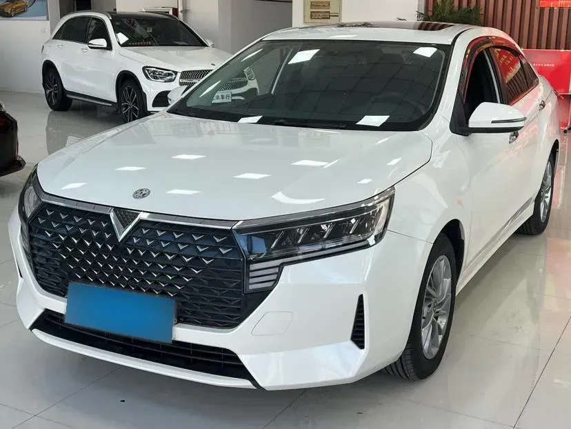 2021 Venucia D60 1.6L 122HP L4 CVT,autocango,china used car exporter,china ev exporter,chinese used car exporter,chinese used ev exporter