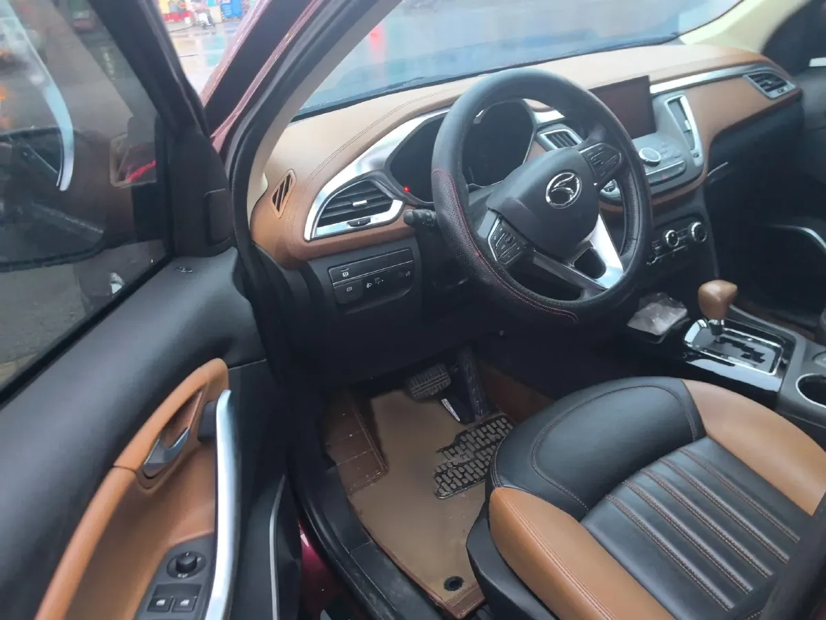 2015 Soueast DX7 1.5T 156HP L4 5AT,autocango,china used car exporter,china ev exporter,chinese used car exporter,chinese used ev exporter