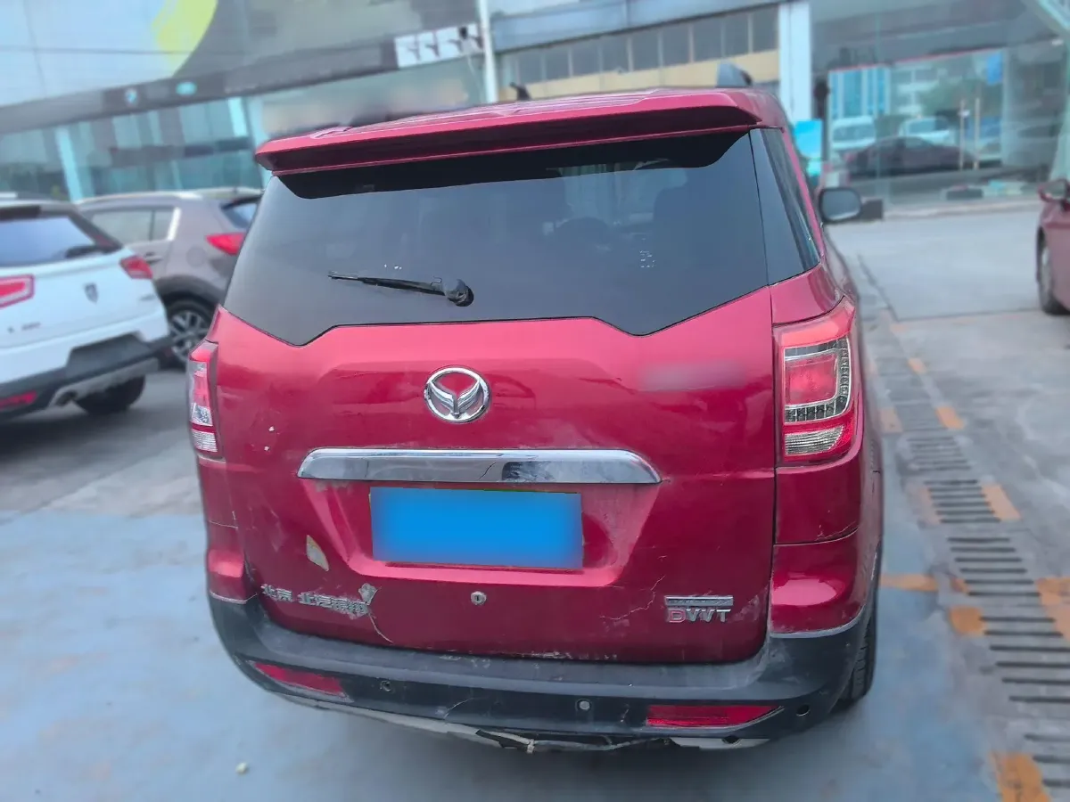 2014 BAIC Hyosow S3 1.5L 113HP L4 5MT,autocango,china used car exporter,china ev exporter,chinese used car exporter,chinese used ev exporter