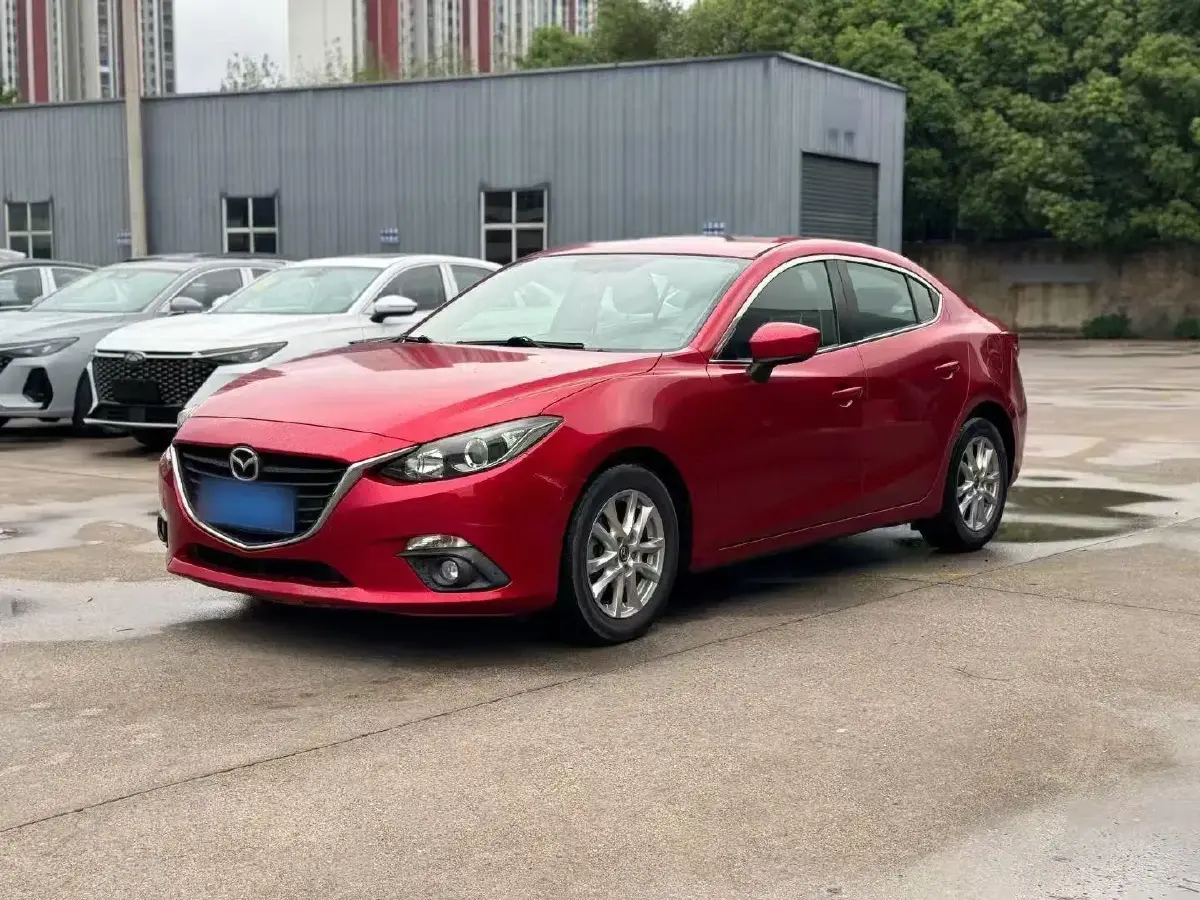2014 Mazda 3 Axela 1.5L 117HP L4 6AT