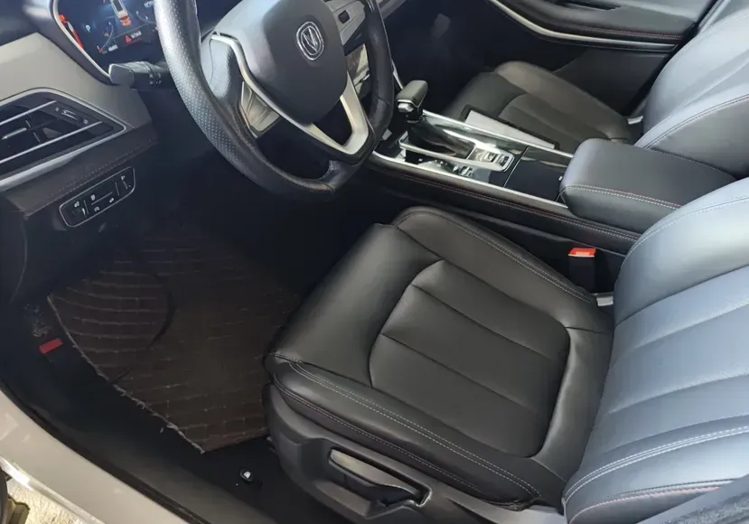 2020 ChangAn CS75 1.5T 178HP L4 6AT,autocango,china used car exporter,china ev exporter,chinese used car exporter,chinese used ev exporter