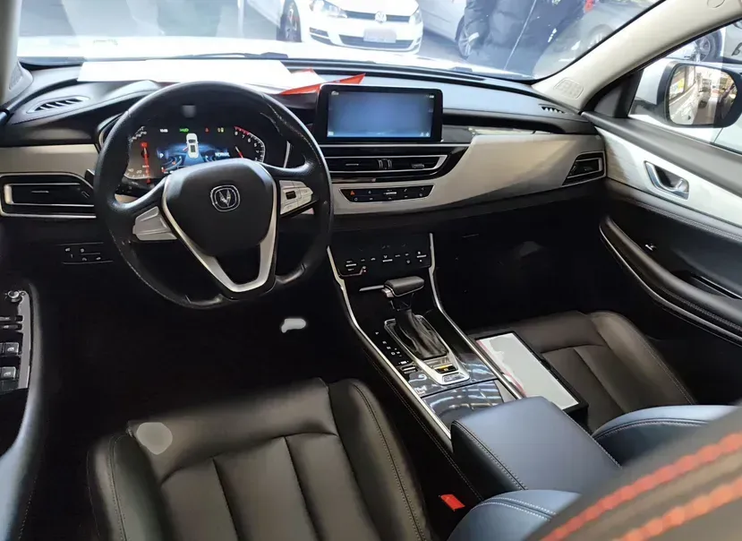 2020 ChangAn CS75 1.5T 178HP L4 6AT,autocango,china used car exporter,china ev exporter,chinese used car exporter,chinese used ev exporter