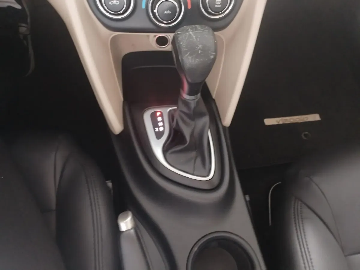 2012 Fiat Viaggio 1.4T 120HP L4 6DCT,autocango,china used car exporter,china ev exporter,chinese used car exporter,chinese used ev exporter