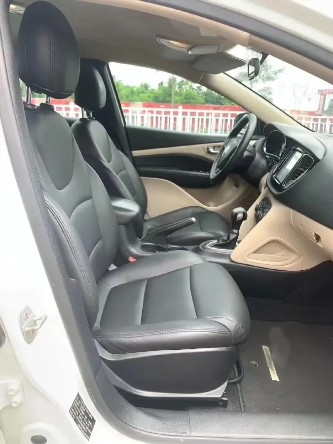 2012 Fiat Viaggio 1.4T 120HP L4 6DCT,autocango,china used car exporter,china ev exporter,chinese used car exporter,chinese used ev exporter