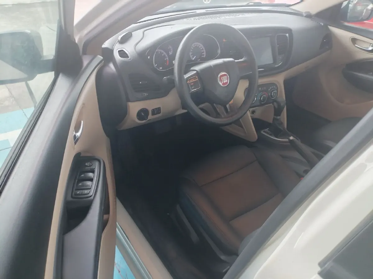 2012 Fiat Viaggio 1.4T 120HP L4 6DCT,autocango,china used car exporter,china ev exporter,chinese used car exporter,chinese used ev exporter