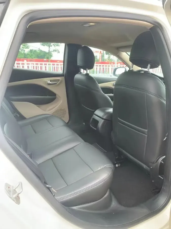 2012 Fiat Viaggio 1.4T 120HP L4 6DCT,autocango,china used car exporter,china ev exporter,chinese used car exporter,chinese used ev exporter