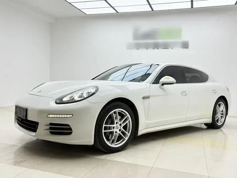 2014 Porsche Panamera 3.0T 320HP V6 7DCT