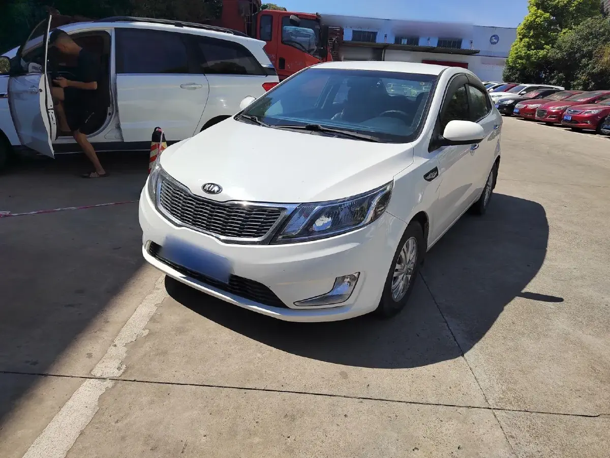 2012 Kia K2 1.4L 107HP L4 5MT