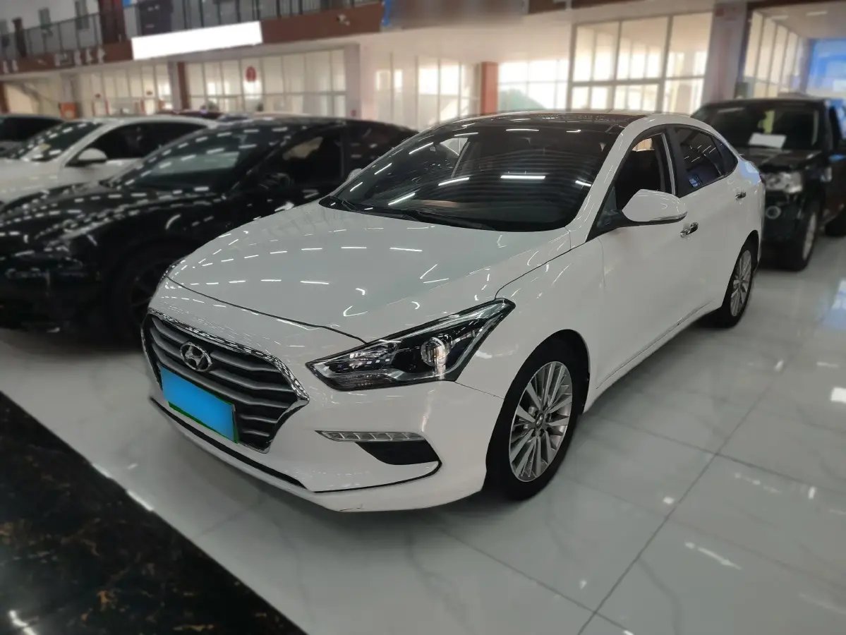 2017 Hyundai Mistra 1.8L 143HP L4 6AT