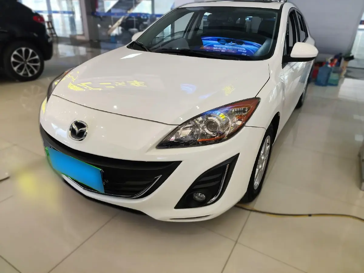 2015 Mazda 3 XingChi 1.6L 107HP L4 4AT