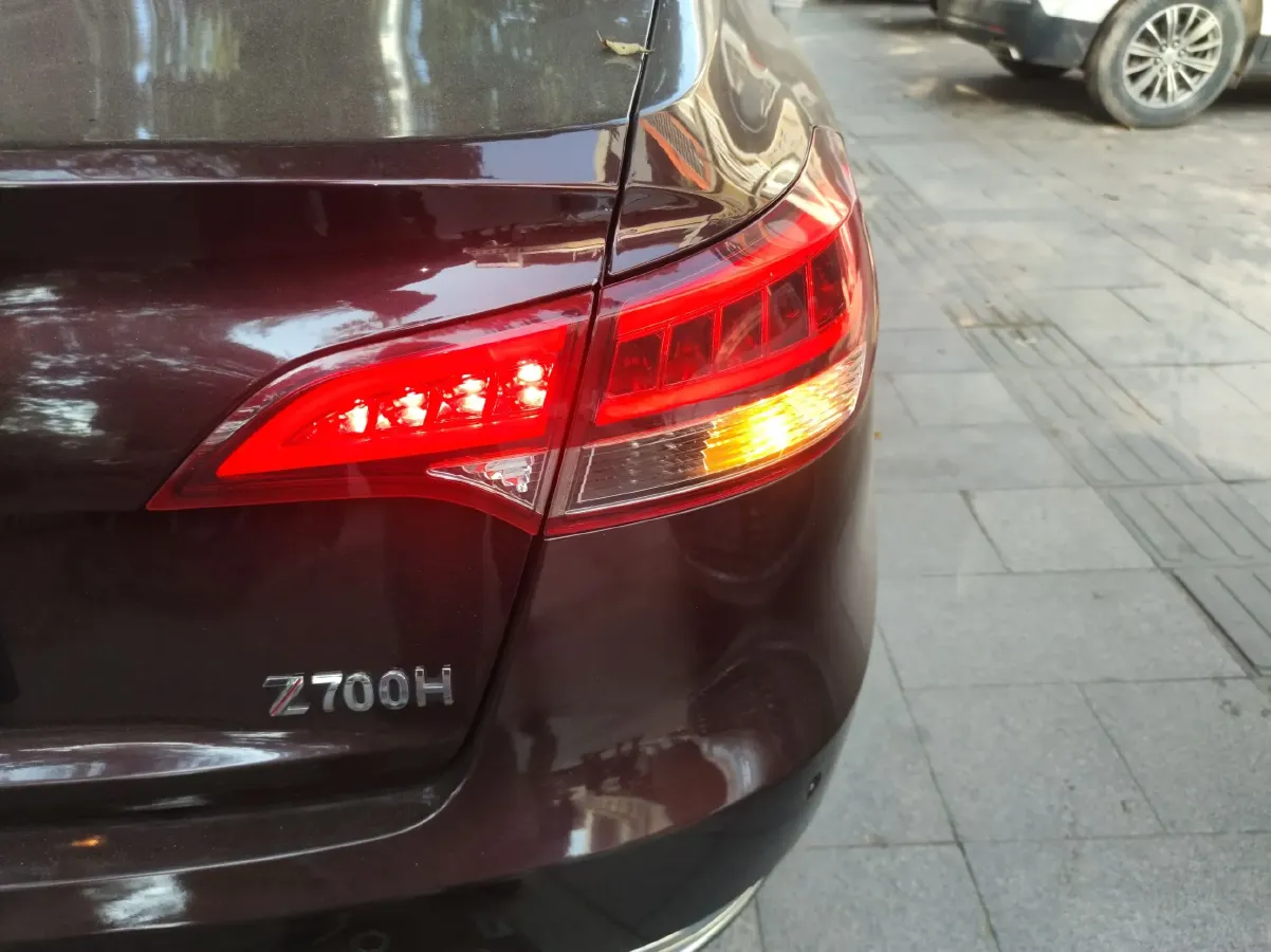 2018 Zotye Z700 1.8T 177HP L4 6DCT,autocango,china used car exporter,china ev exporter,chinese used car exporter,chinese used ev exporter