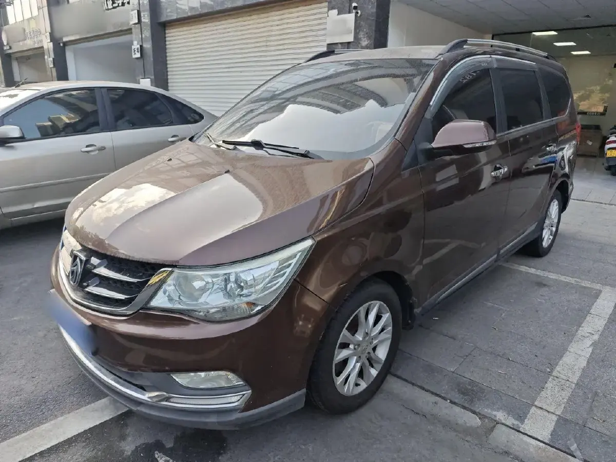 2016 BaoJun 730 1.5T 150HP L4 6MT