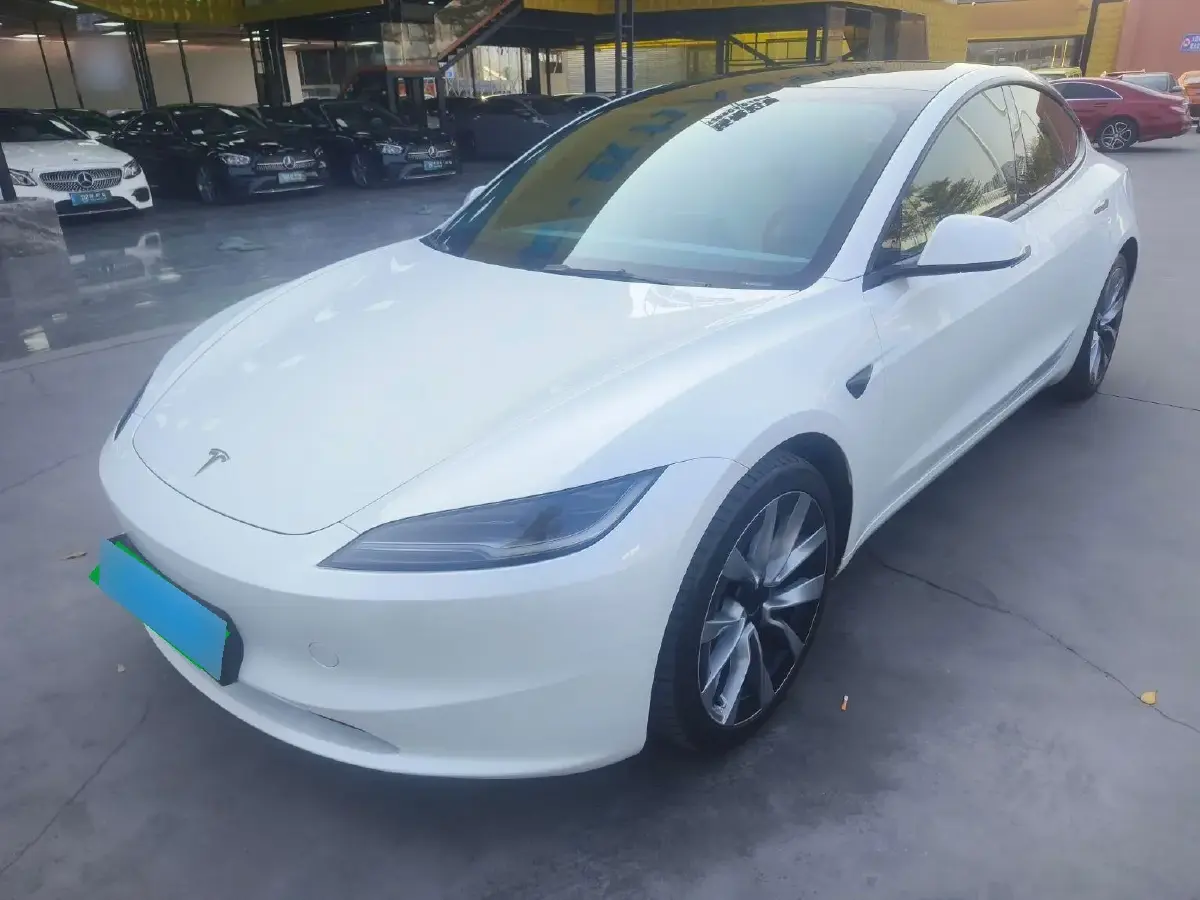 2023 Tesla Model 3 BEV 78.4KWH