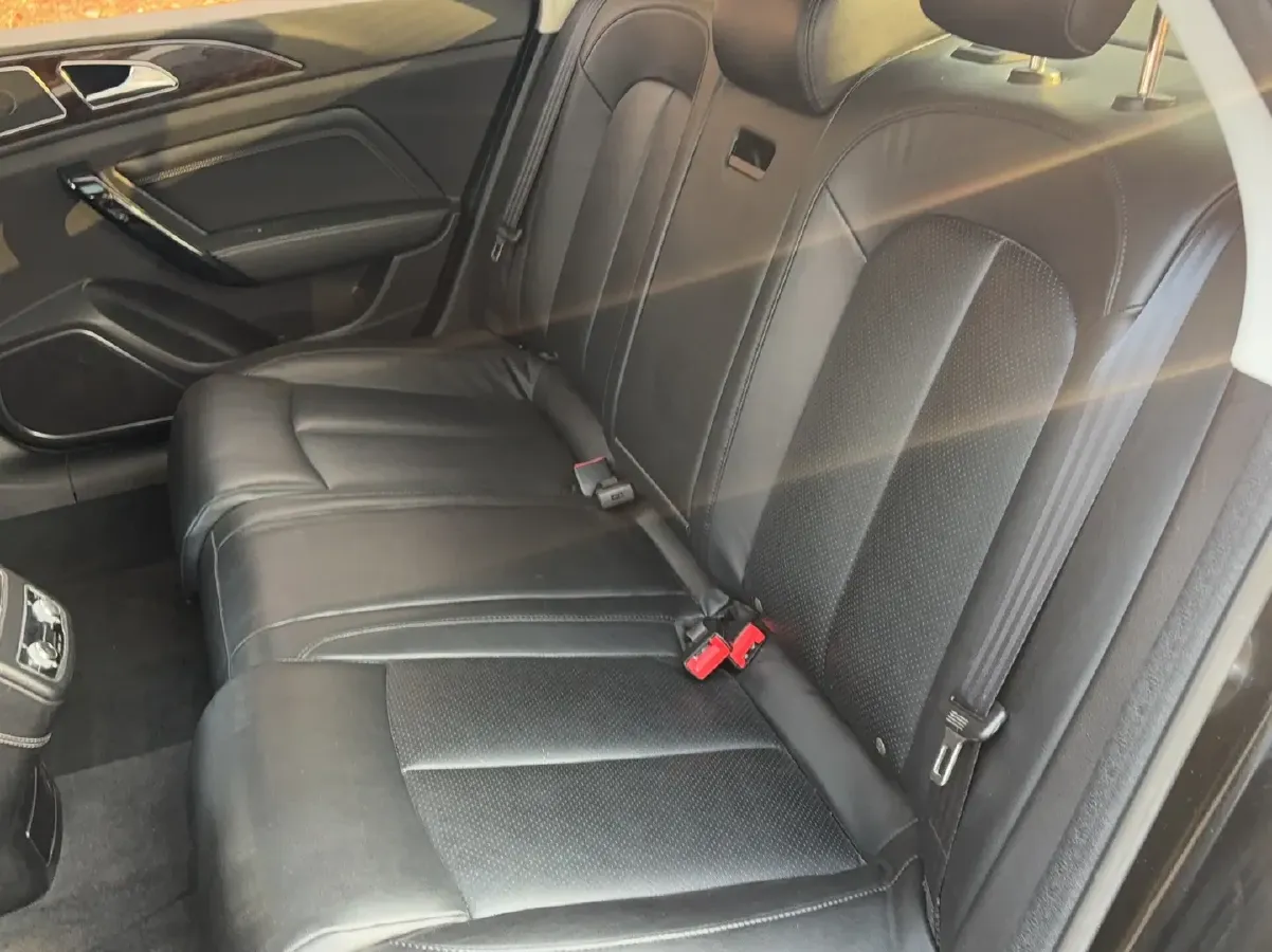 2016 Zotye Z700 1.8T 177HP L4 6DCT,autocango,china used car exporter,china ev exporter,chinese used car exporter,chinese used ev exporter