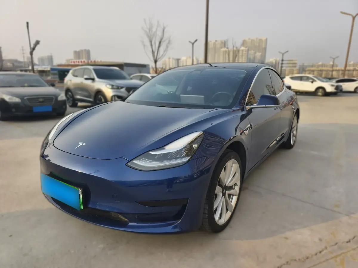 2019 Tesla Model 3 BEV 52KWH
