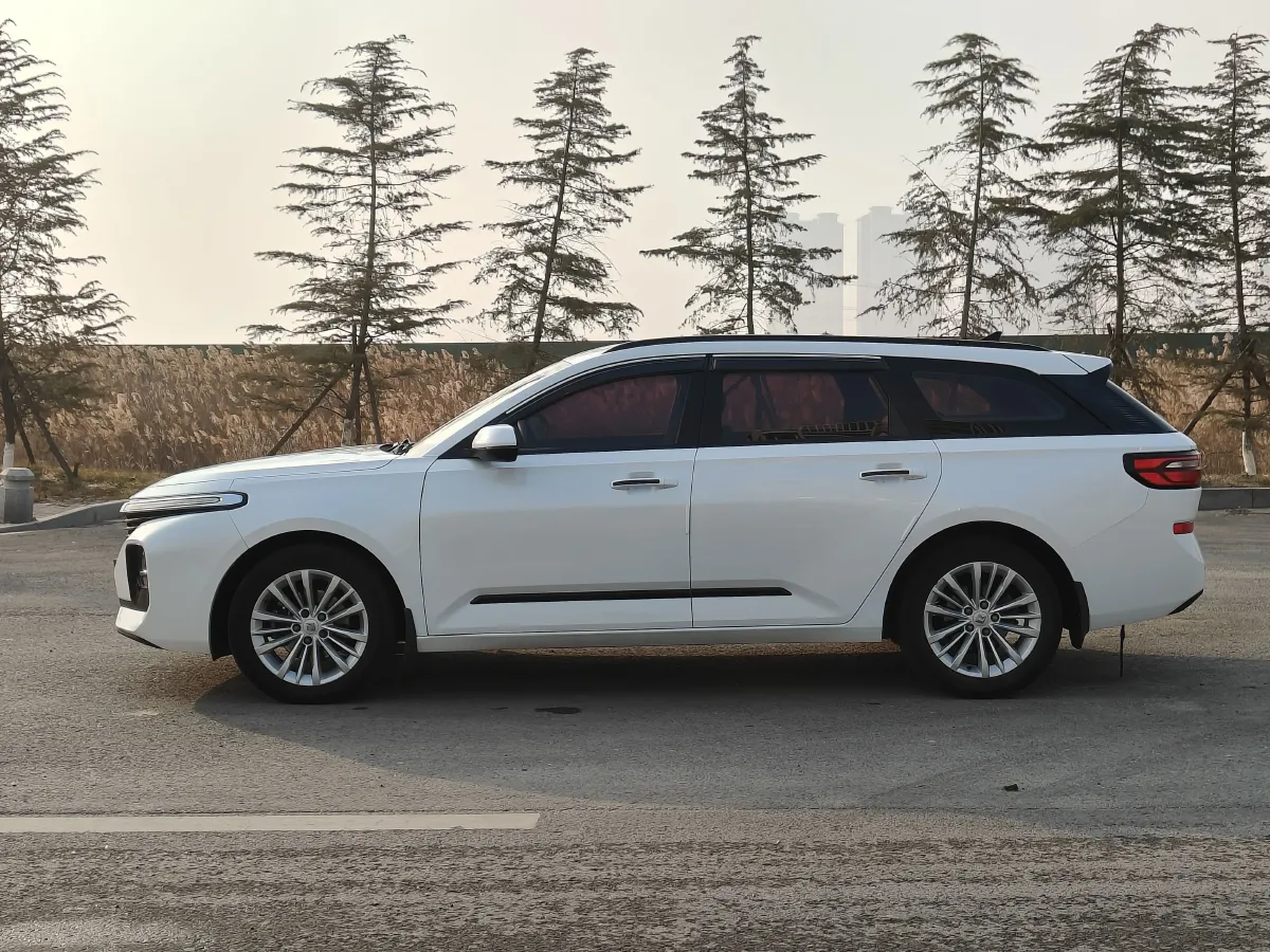 2020 BaoJun RC-5 1.5T 147HP L4 CVT,autocango,china used car exporter,china ev exporter,chinese used car exporter,chinese used ev exporter