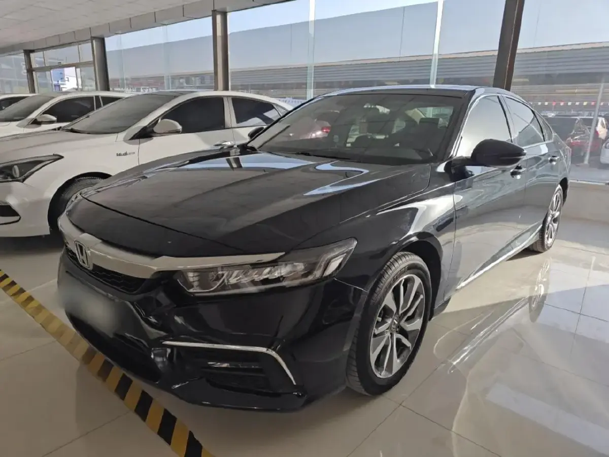 2019 Honda Inspire 1.5T 194HP L4 CVT