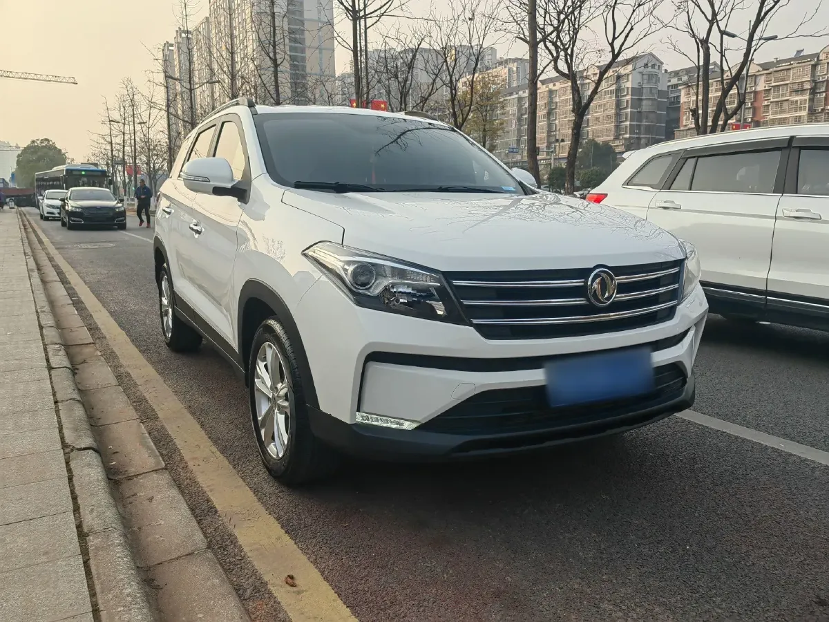 2021 DongFeng Fengon Fengon S560 1.5T 150HP L4 CVT,autocango,china used car exporter,china ev exporter,chinese used car exporter,chinese used ev exporter