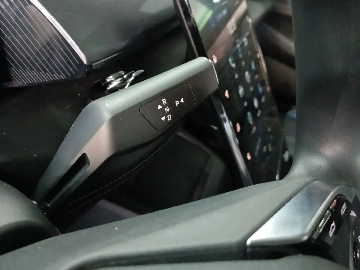 2024 DongFeng Aeolus SKY EV01 BEV 62.36KWH,autocango,china used car exporter,china ev exporter,chinese used car exporter,chinese used ev exporter