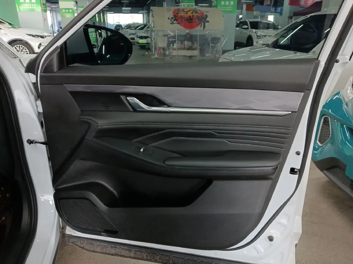 2024 DongFeng Aeolus SKY EV01 BEV 62.36KWH,autocango,china used car exporter,china ev exporter,chinese used car exporter,chinese used ev exporter