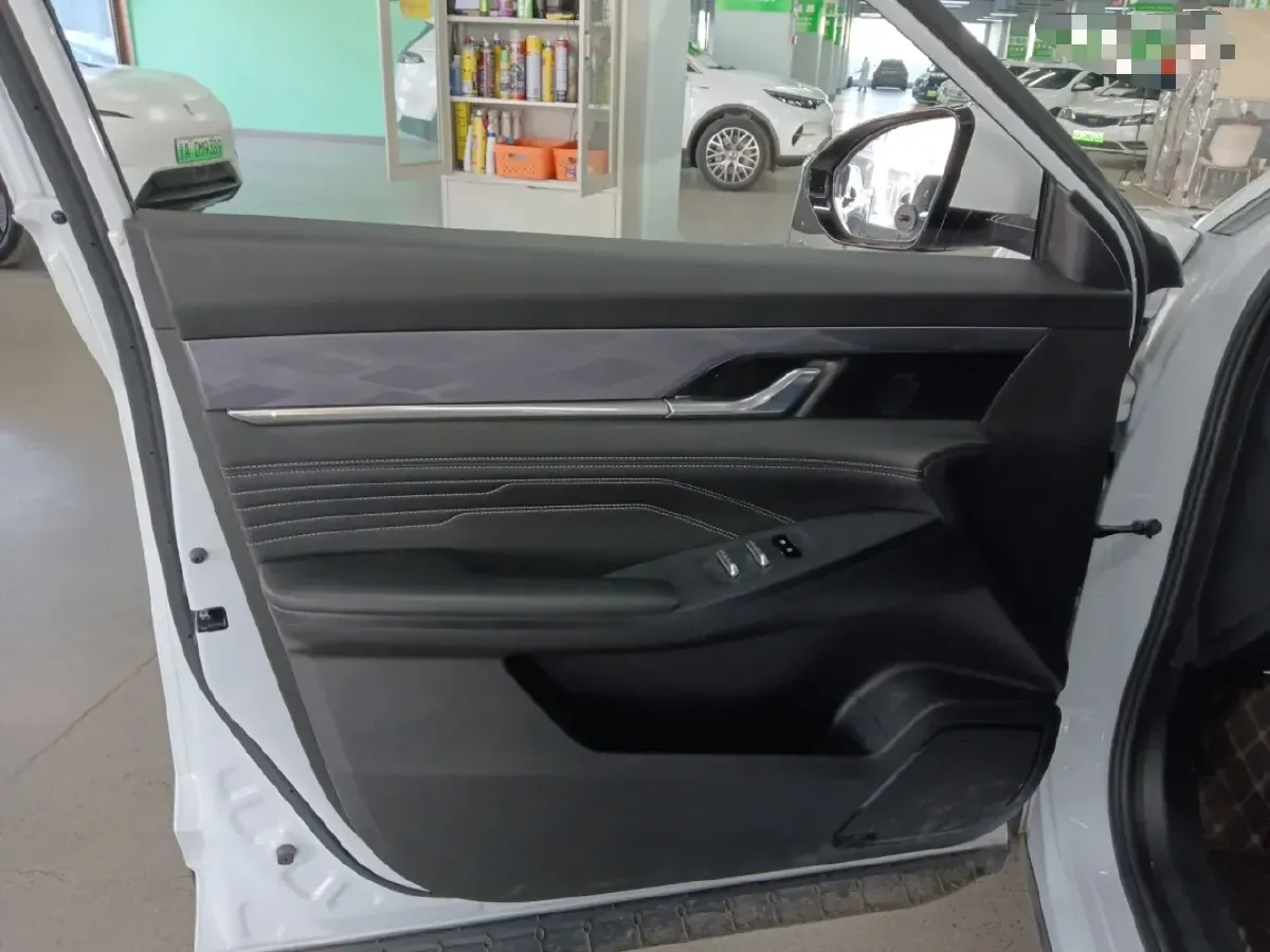 2024 DongFeng Aeolus SKY EV01 BEV 62.36KWH,autocango,china used car exporter,china ev exporter,chinese used car exporter,chinese used ev exporter