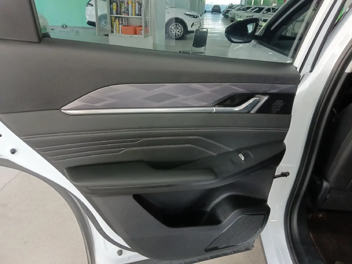 2024 DongFeng Aeolus SKY EV01 BEV 62.36KWH,autocango,china used car exporter,china ev exporter,chinese used car exporter,chinese used ev exporter