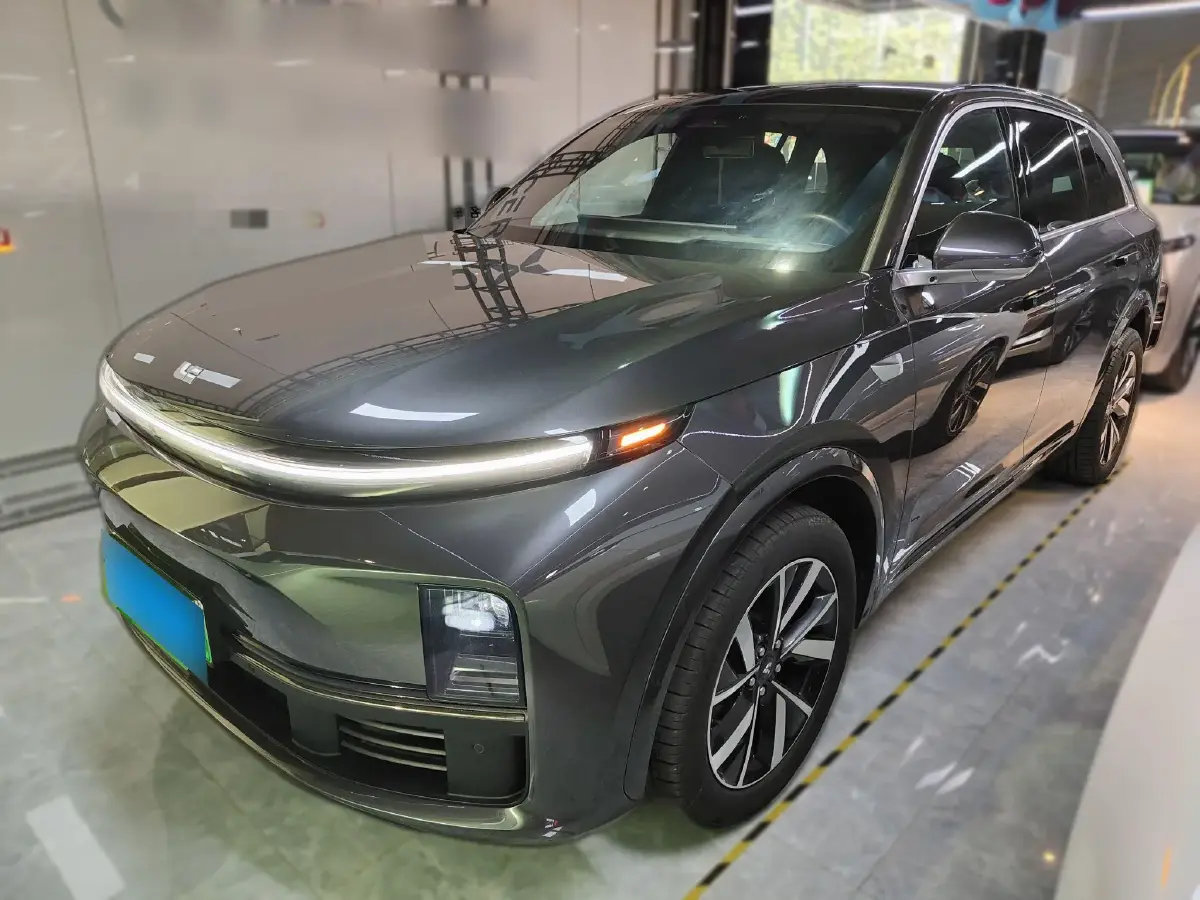 2023 Li L7 Range Extended 154HP REEV 40.9KWH