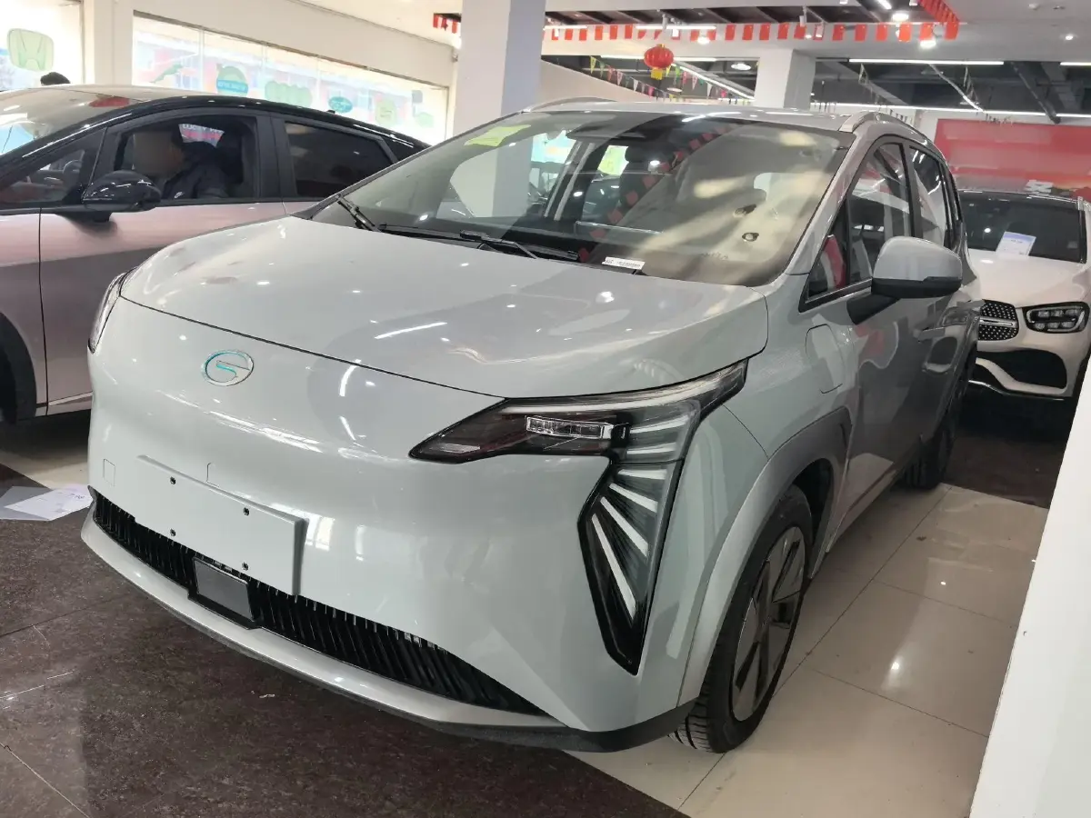 2024 Aion Y BEV 49.75KWH