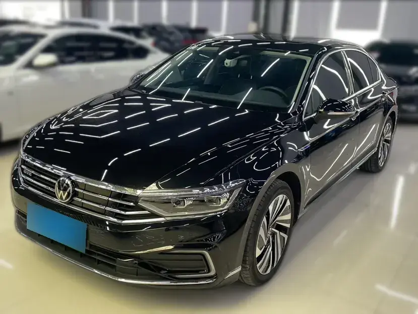 2022 Volkswagen Magotan GTE 1.4T 150HP L4 6DCT PHEV 13KWH
