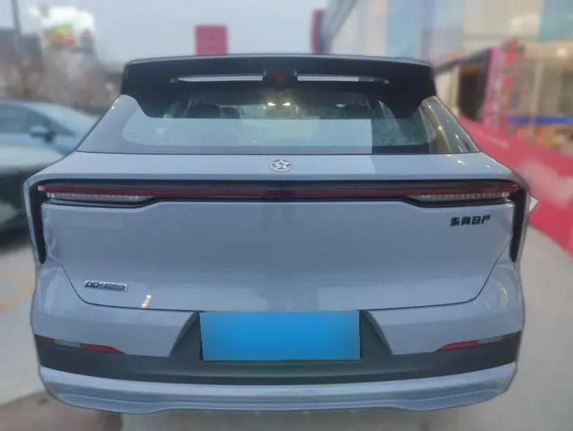 2023 Venucia Grand V DD-i 1.5T 163HP L4 E-CVT PHEV 18.4KWH,autocango,china used car exporter,china ev exporter,chinese used car exporter,chinese used ev exporter