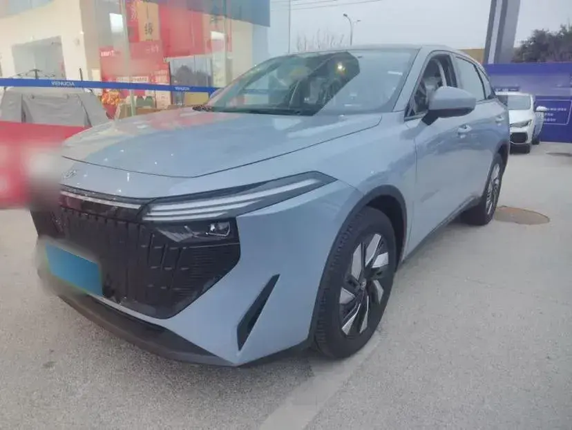 2023 Venucia Grand V DD-i 1.5T 163HP L4 E-CVT PHEV 18.4KWH