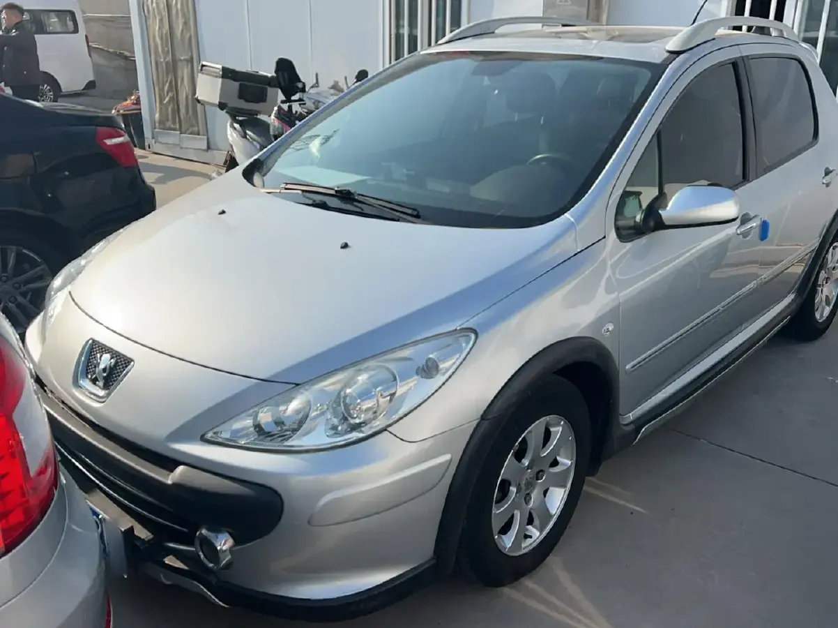 2012 Peugeot 307 1.6L 106HP L4 4AT