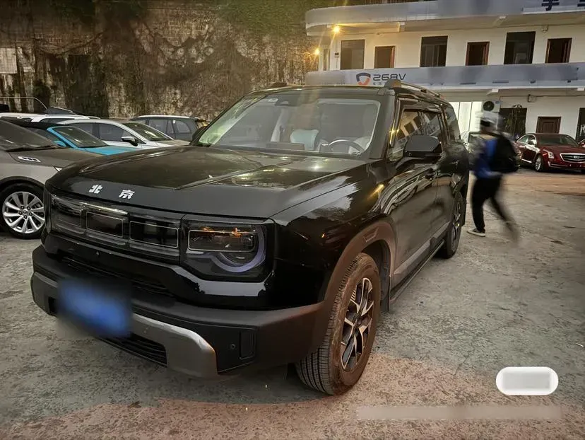 2024 BeiJing BJ30 1.5T 188HP L4 7DCT,autocango,china used car exporter,china ev exporter,chinese used car exporter,chinese used ev exporter