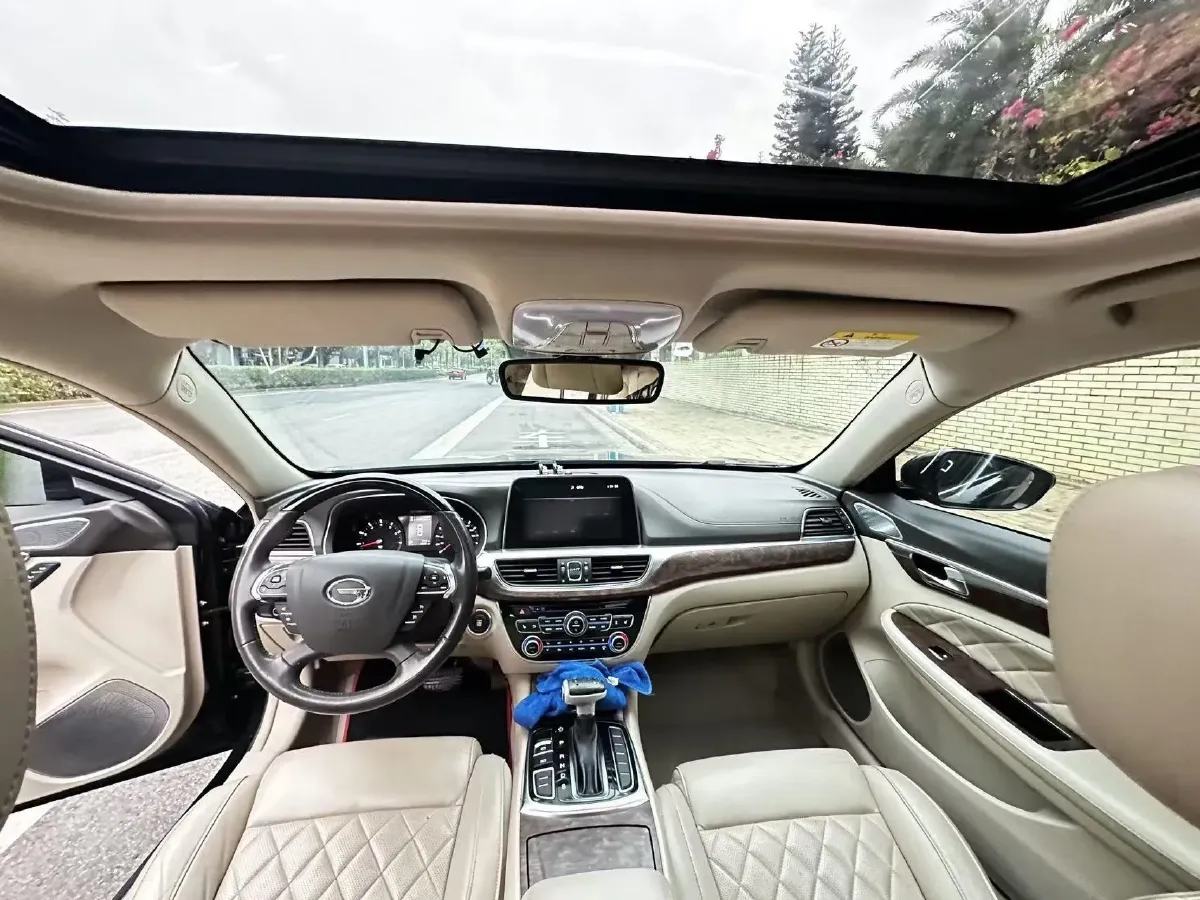 2016 GAC Trumpchi GA8 2.0T 197HP L4 6AT,autocango,china used car exporter,china ev exporter,chinese used car exporter,chinese used ev exporter