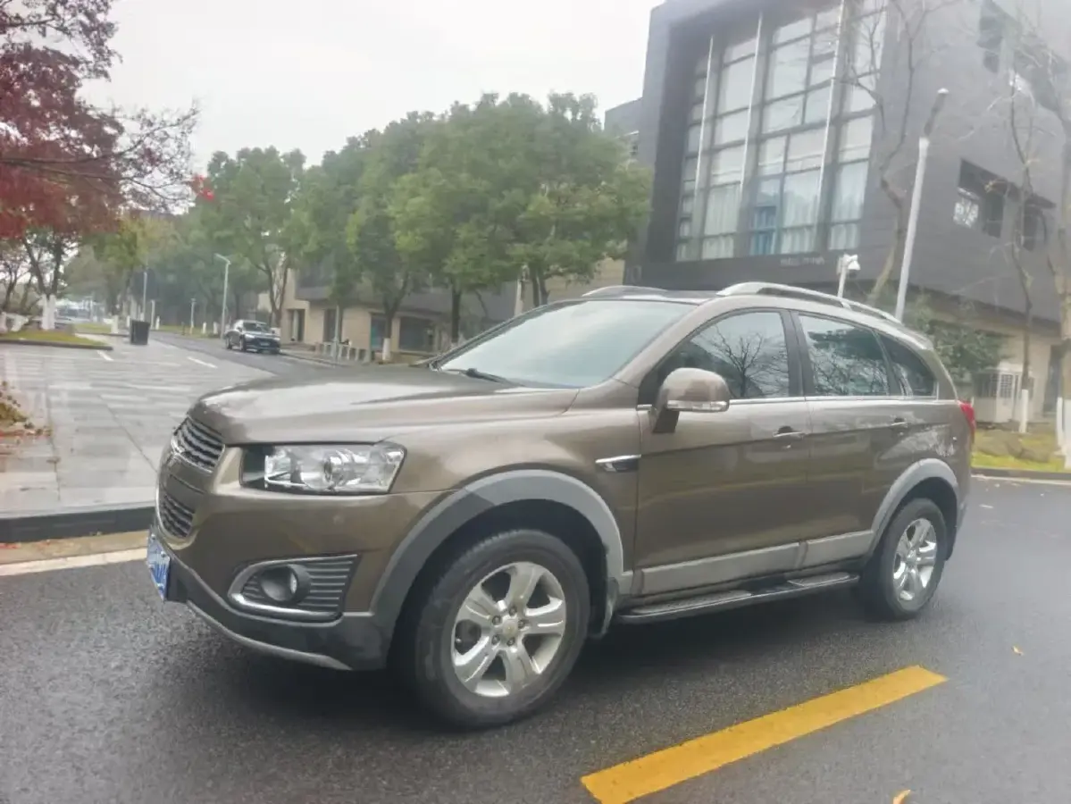 2015 Chevrolet Captiva 2.4L 167HP L4 6AT