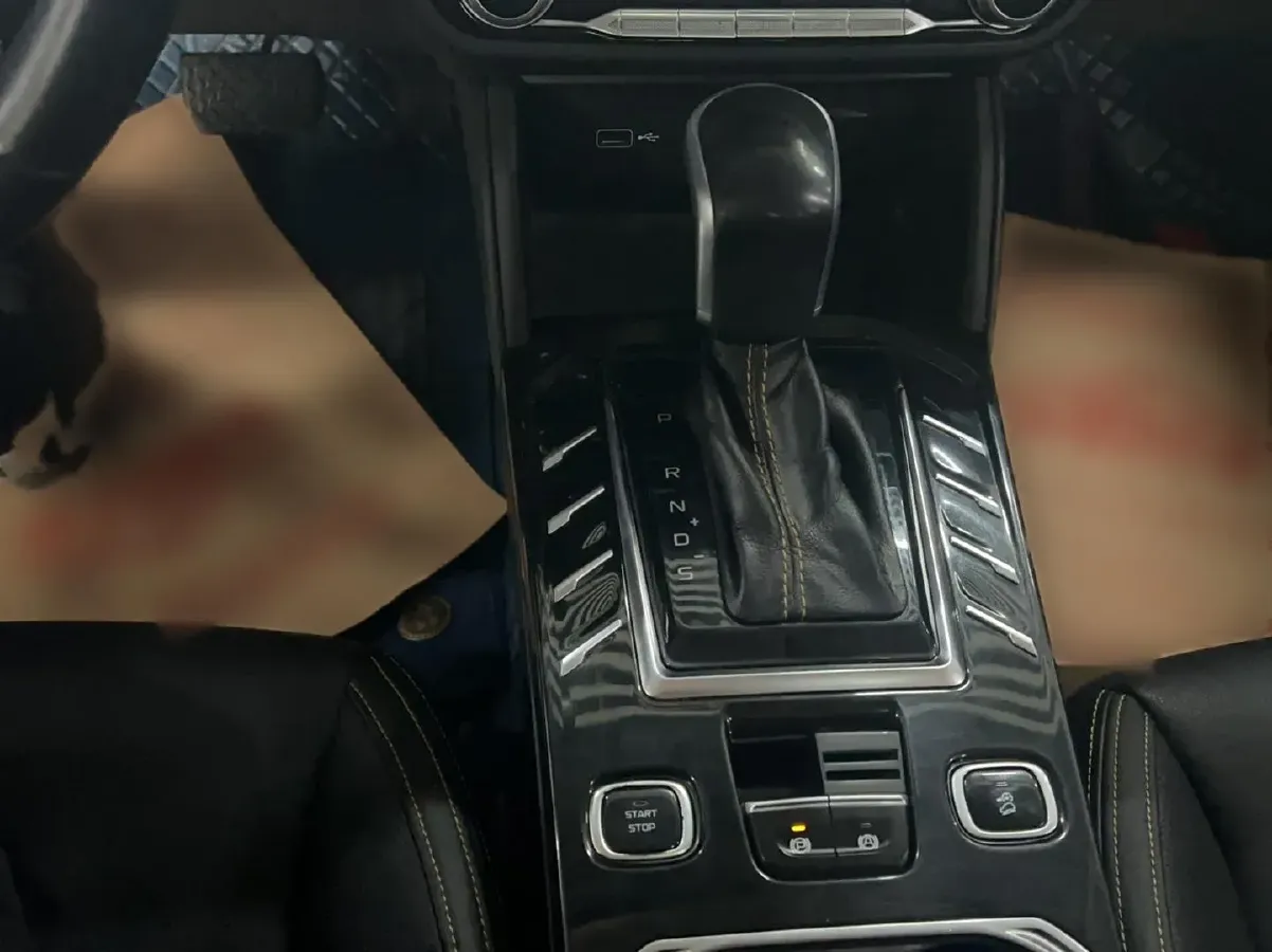 2019 Bestune T77 1.2T 143HP L4 7DCT,autocango,china used car exporter,china ev exporter,chinese used car exporter,chinese used ev exporter