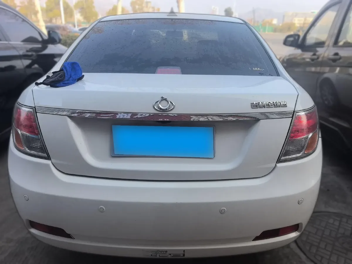 2013 Geely GC7 1.5L 109HP L4 5MT,autocango,china used car exporter,china ev exporter,chinese used car exporter,chinese used ev exporter