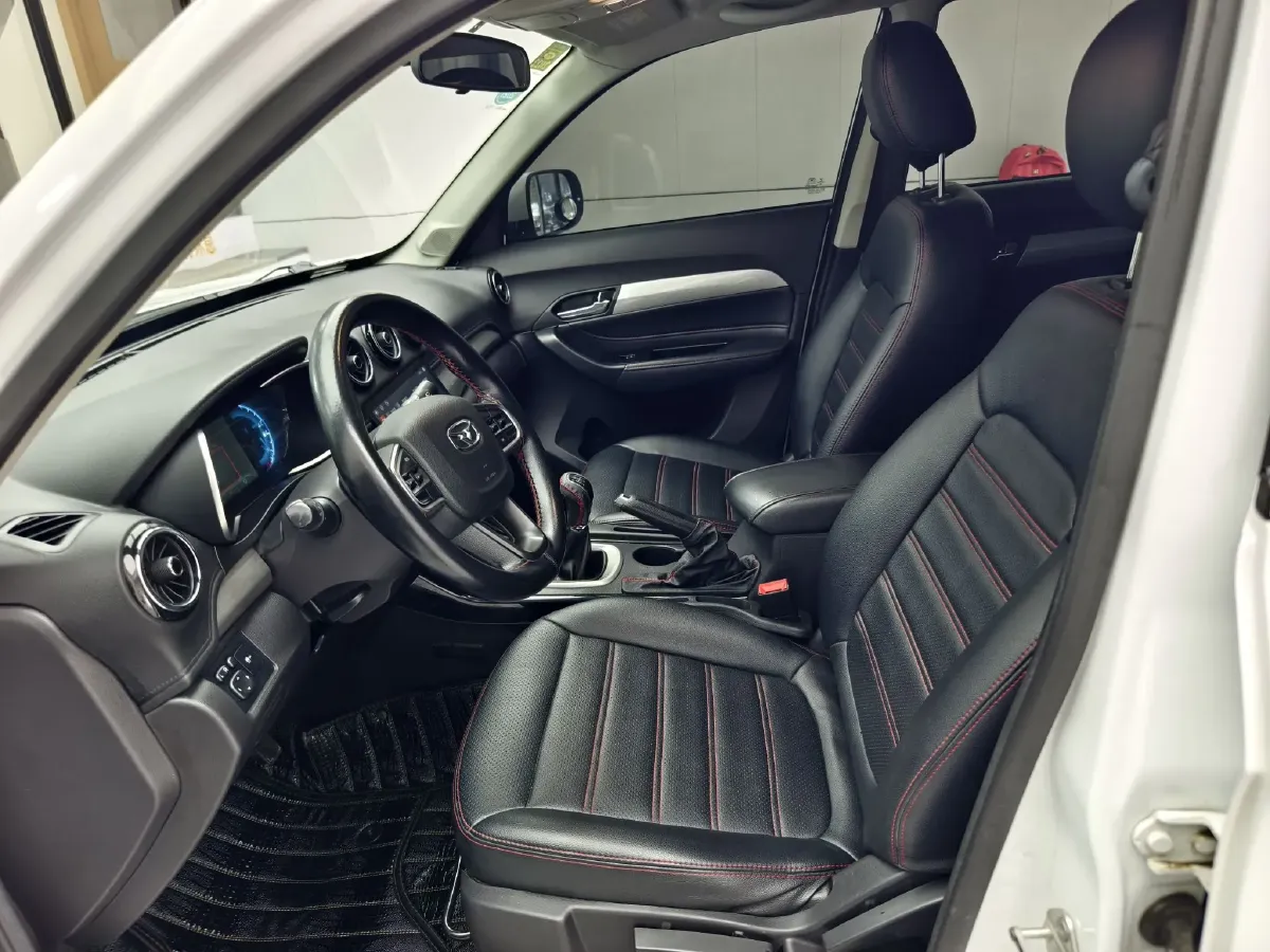 2019 KaiYi X3 1.5L 116HP L4 5MT,autocango,china used car exporter,china ev exporter,chinese used car exporter,chinese used ev exporter