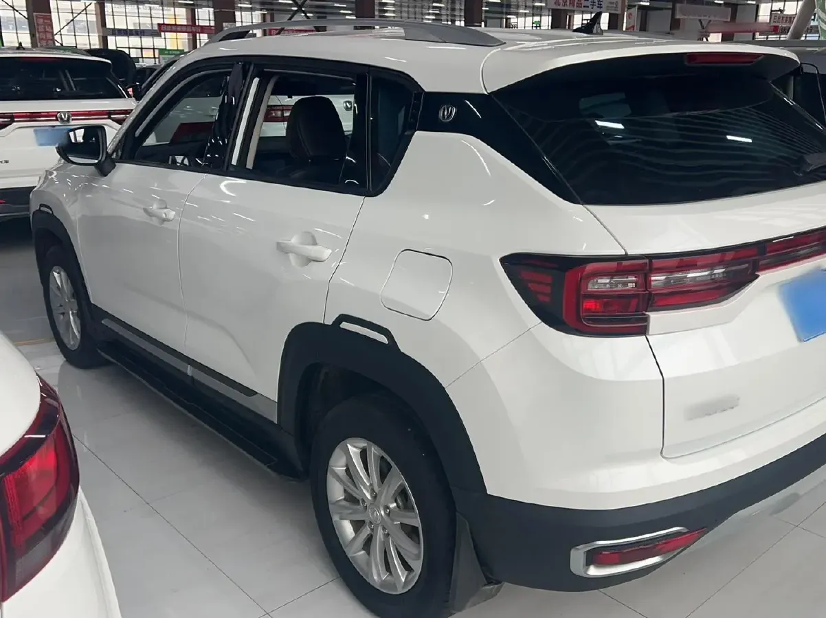 2019 ChangAn CS35 Plus 1.6L 128HP L4 5MT,autocango,china used car exporter,china ev exporter,chinese used car exporter,chinese used ev exporter