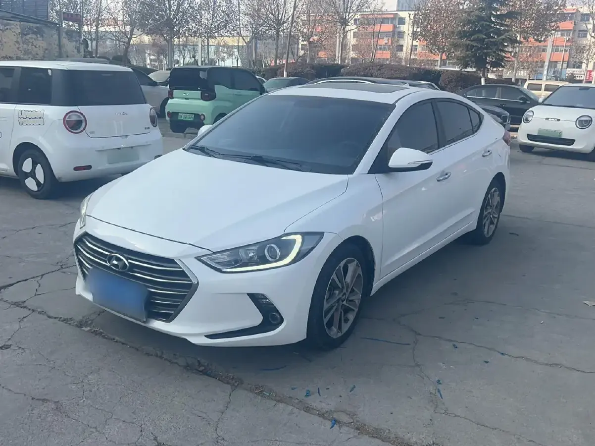 2016 Hyundai Elantra 1.6L 130HP L4 6AT
