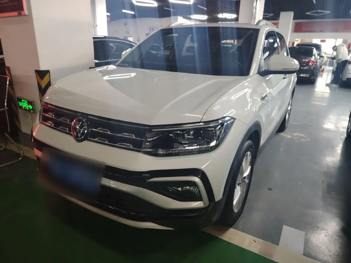 2022 Volkswagen T-Cross 1.4T 150HP L4 7DCT