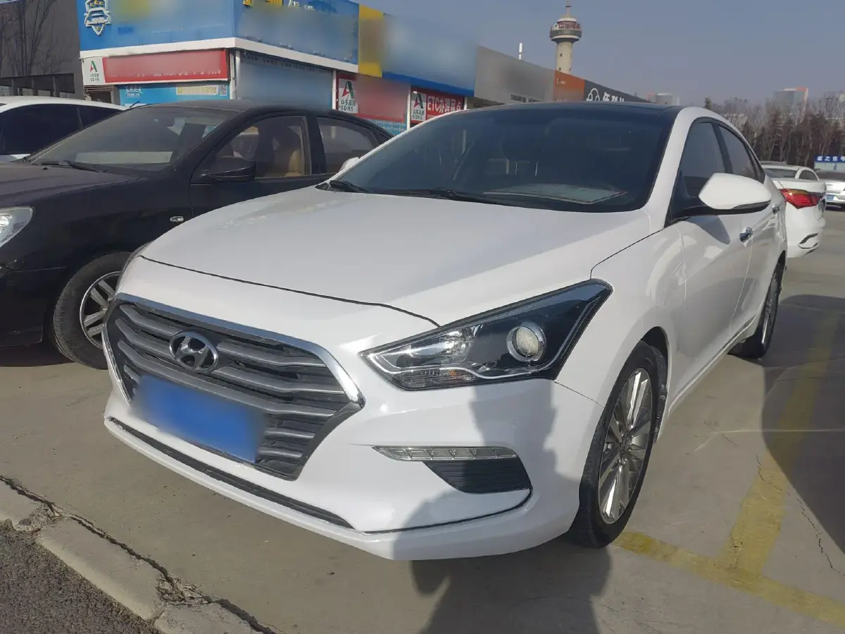 2017 Hyundai Mistra 1.8L 143HP L4 6AT