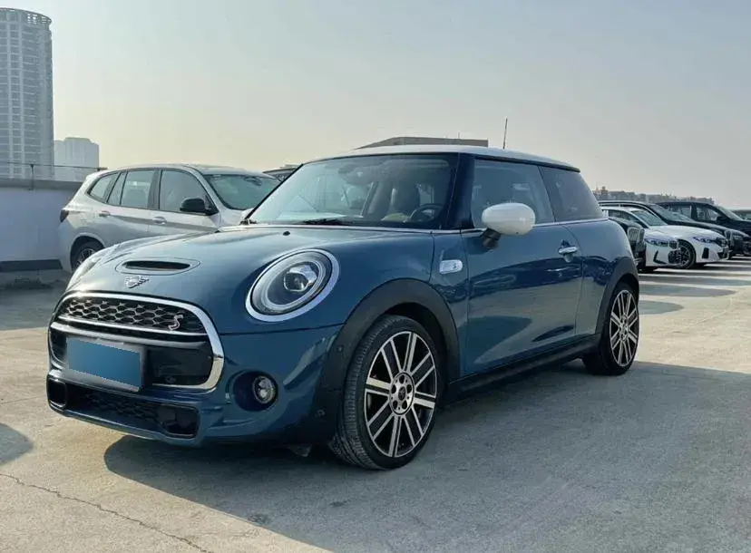 2020 MINI MINI 2.0T 192HP L4 7DCT