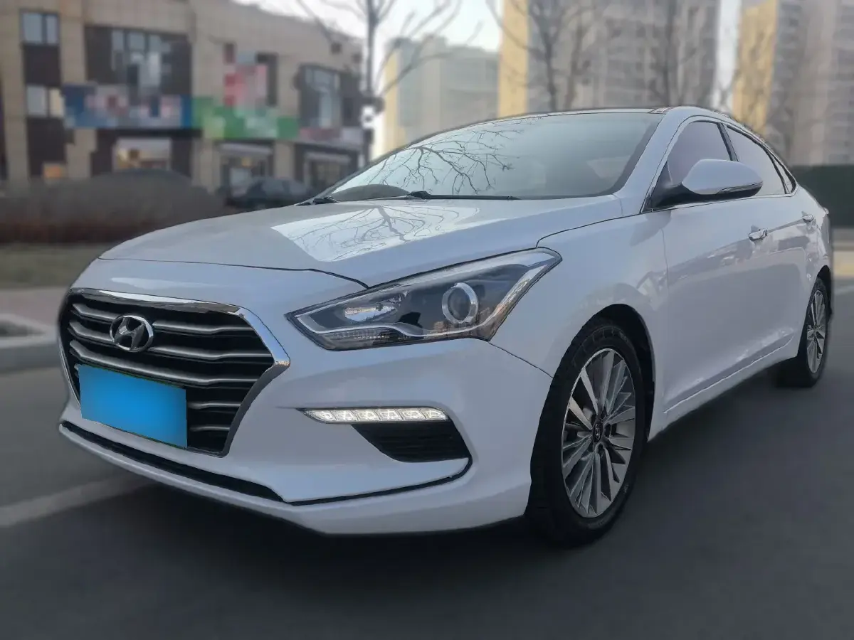 2017 Hyundai Mistra 1.8L 143HP L4 6AT