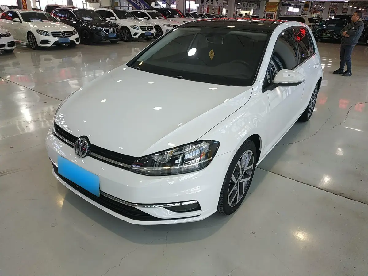 2020 Volkswagen Golf 1.4T 150HP L4 7DCT