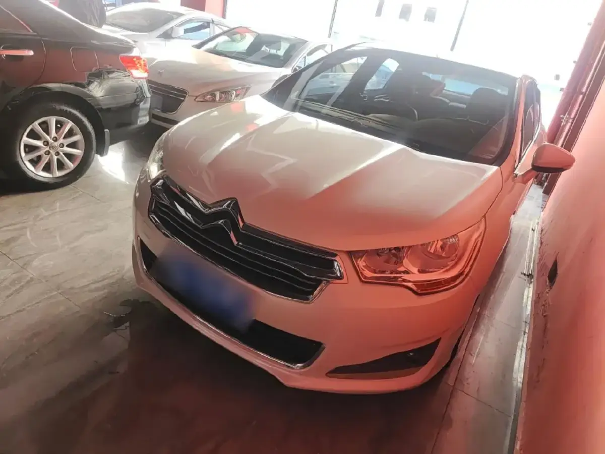 2013 Citroen C4L 1.8L 139HP L4 5MT