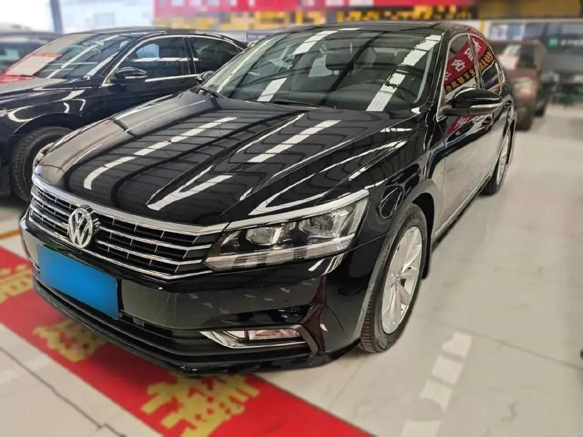 2017 Volkswagen Passat 1.8T 180HP L4 7DCT