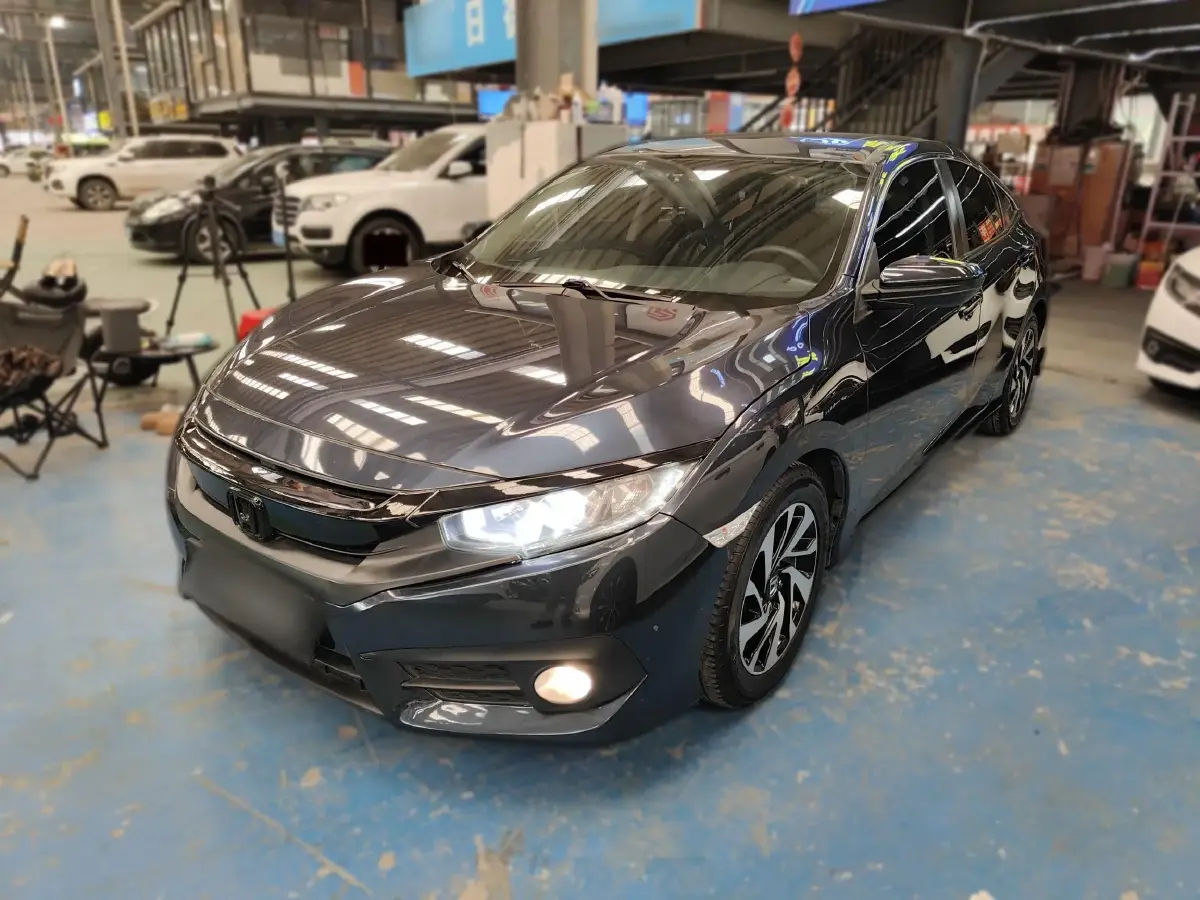 2016 Honda Civic 1.5T 177HP L4 CVT