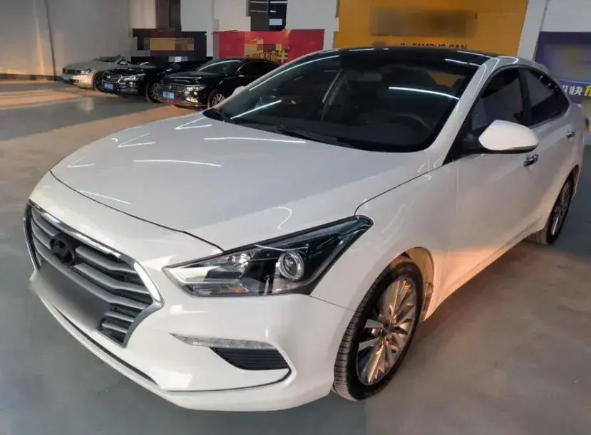 2017 Hyundai Mistra 1.8L 143HP L4 6AT